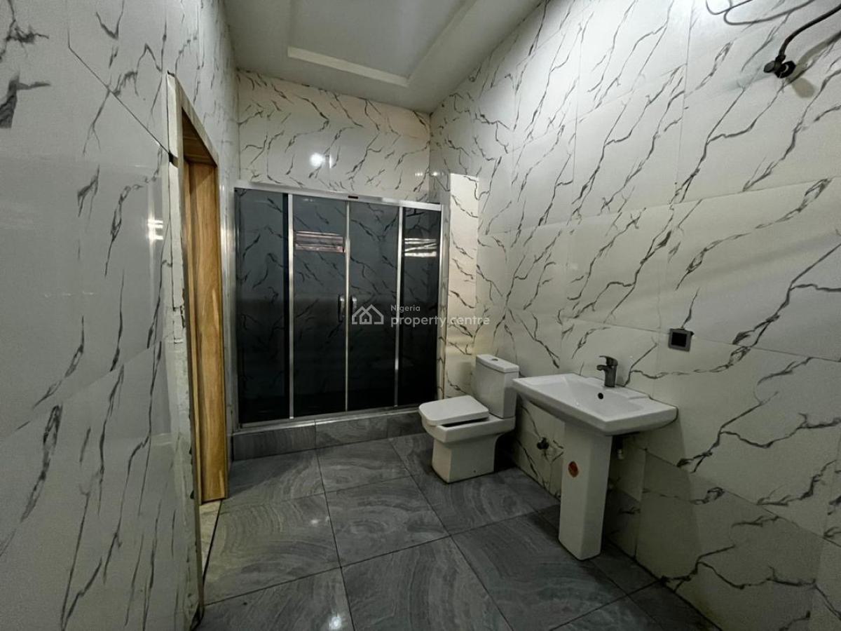 Standard N Massive Master Bedroom Single Room Shared Apt, Orchid Rod Lekki Lagos, Lekki, Lagos, Flat / Apartment for Rent