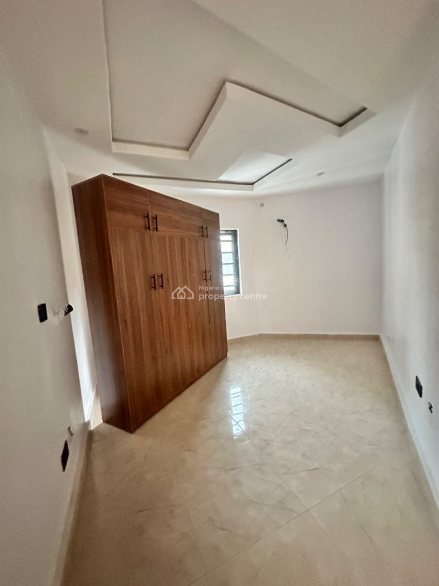 3 Bedroom Apartment, Lekki Phase 1, Lekki, Lagos, Flat / Apartment for Rent