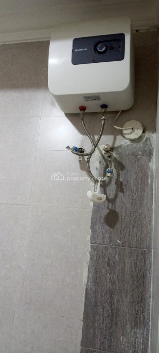 2 Bedroom Flat, Parkview, Ikoyi, Lagos, Self Contain (single Rooms) for Rent