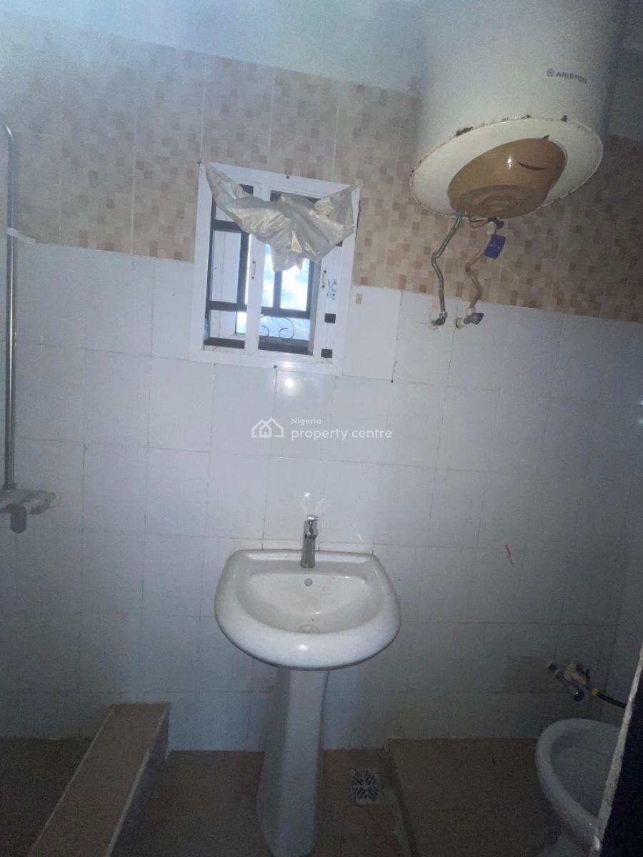 a Spacious Room and Parlor, Emerald Estate, Ilaje, Ajah, Lagos, Mini Flat (room and Parlour) for Rent