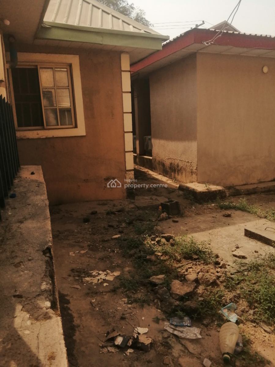 4 Bedroom Semi Detached Duplex, Nasarawa Street, War College Quarters, Gwarinpa, Abuja, Semi-detached Duplex for Rent