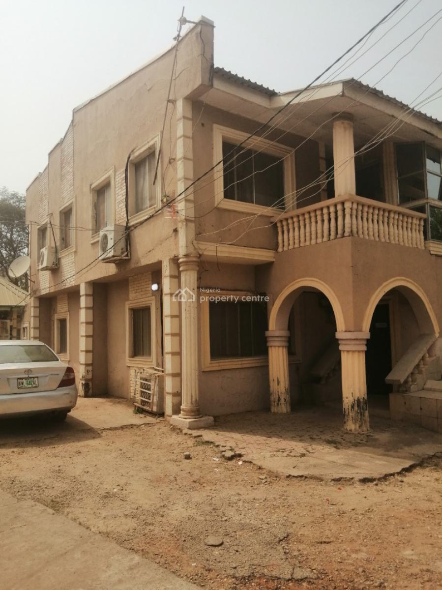 4 Bedroom Semi Detached Duplex, Nasarawa Street, War College Quarters, Gwarinpa, Abuja, Semi-detached Duplex for Rent