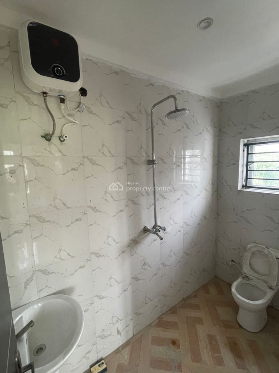 Standard 3 Bedroom Apartment, Badore, Ajah, Lagos, Flat / Apartment for Rent
