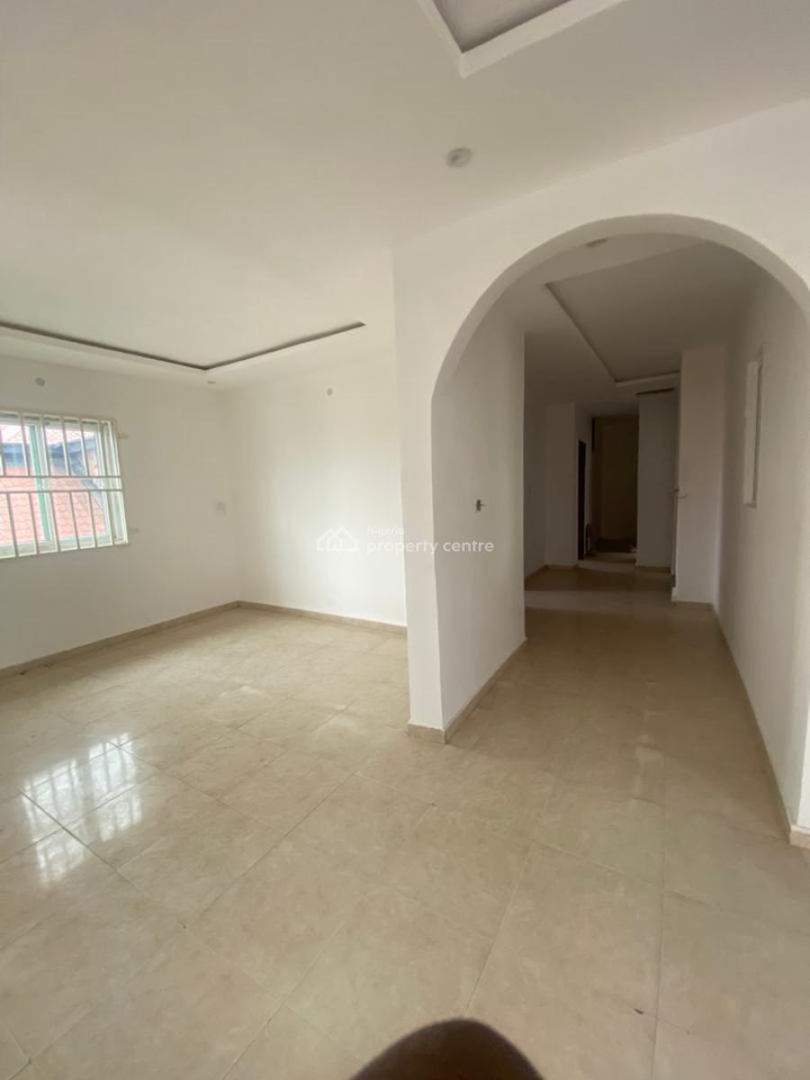 Sharp 2 Bedroom Apartment Upstairs, Sangotedo, Ajah, Lagos, Flat / Apartment for Rent