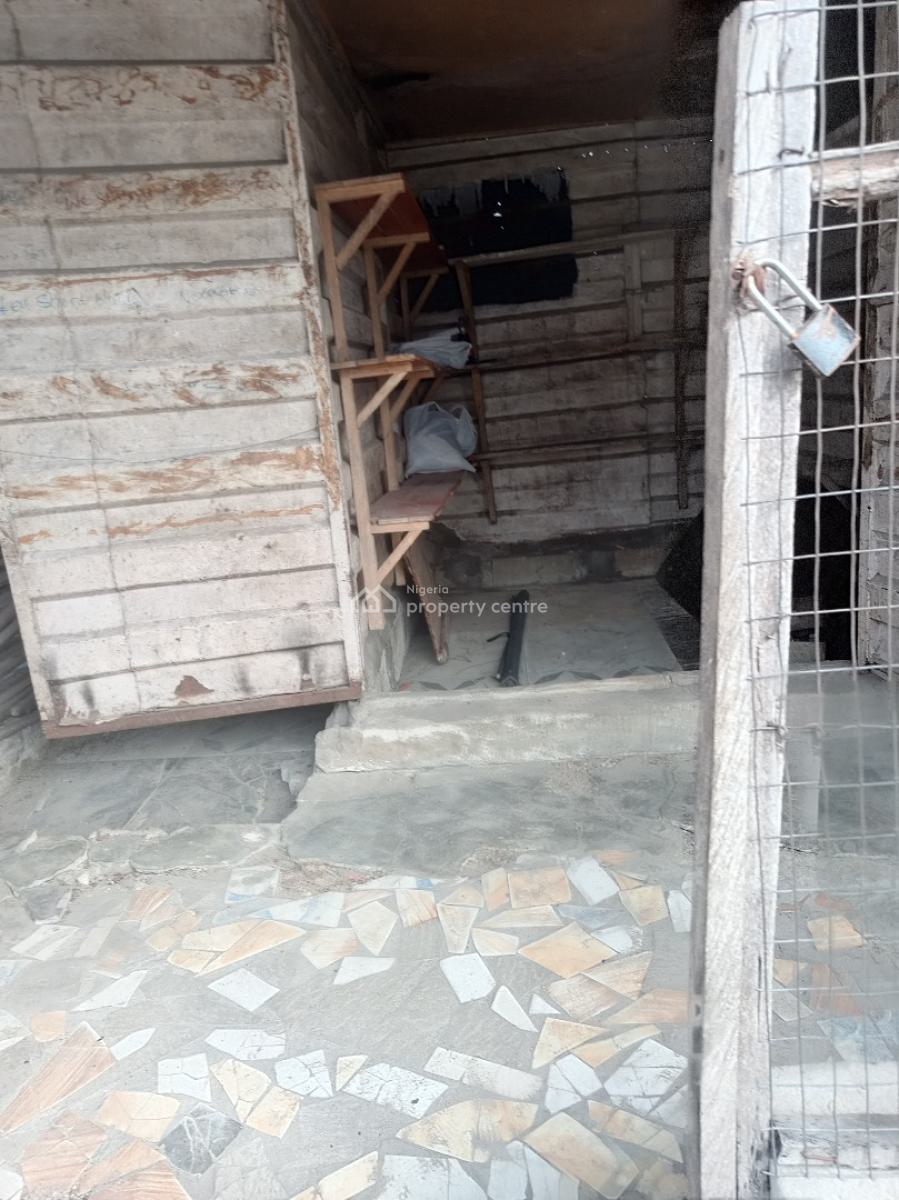 Affordable Cheap Shop, Mobil Road Maroko, Ilaje, Ajah, Lagos, Shop for Rent