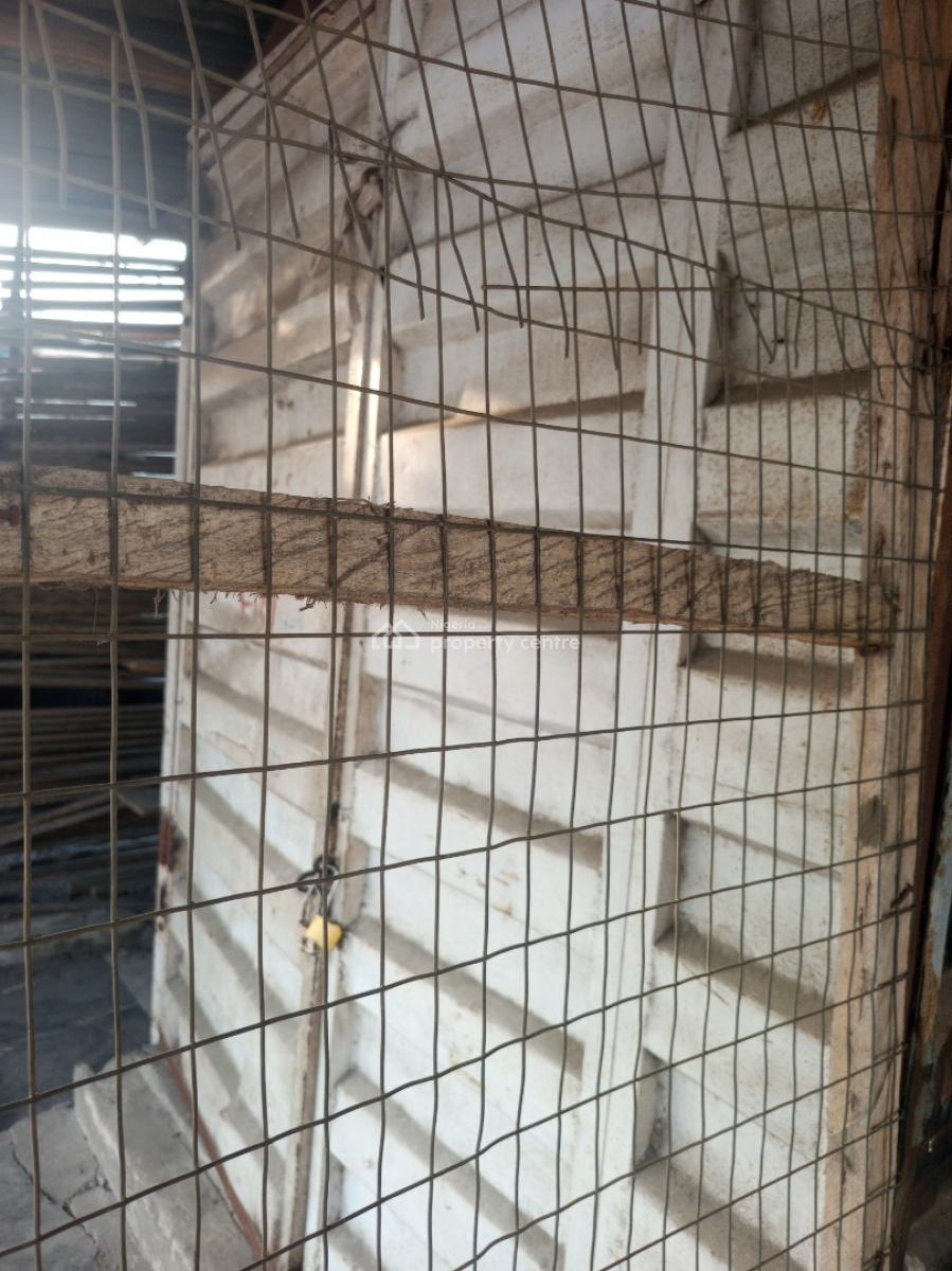 Affordable Cheap Shop, Mobil Road Maroko, Ilaje, Ajah, Lagos, Shop for Rent