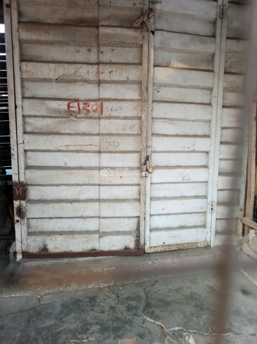 Affordable Cheap Shop, Mobil Road Maroko, Ilaje, Ajah, Lagos, Shop for Rent