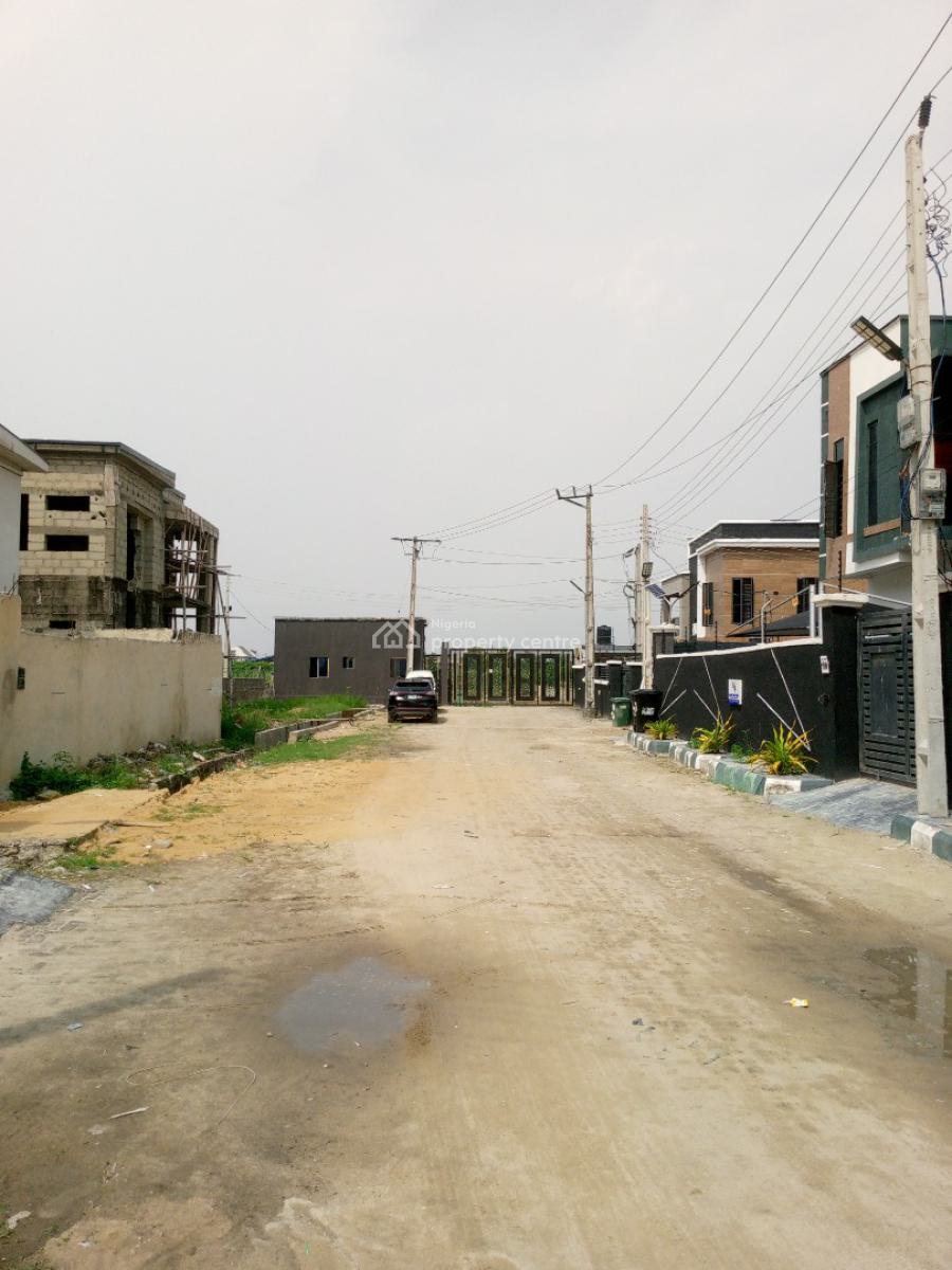 Developers Delight: Land Measuring 600sqmtrs, Sky Mall, Greendland Estate, Sangotedo, Ajah, Lagos, Residential Land for Sale