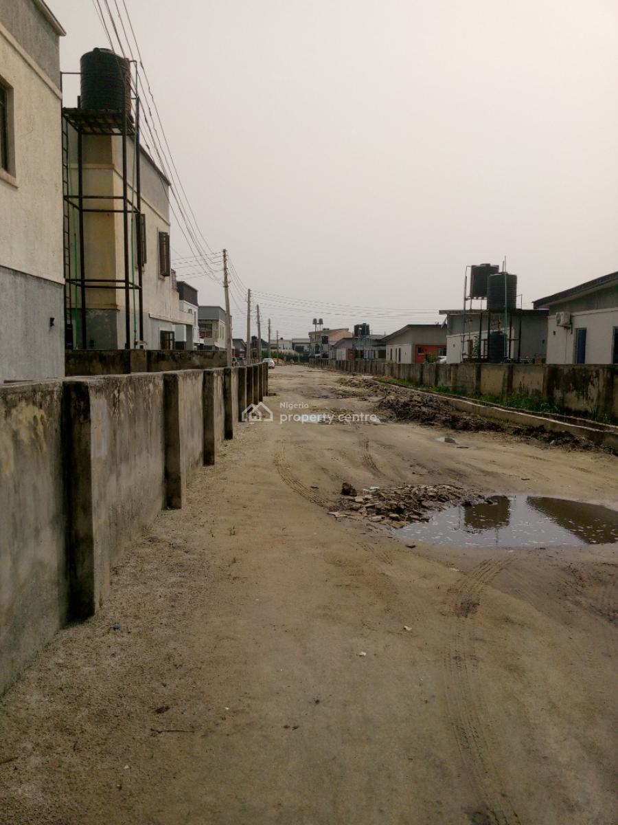 Developers Delight: Land Measuring 600sqmtrs, Sky Mall, Greendland Estate, Sangotedo, Ajah, Lagos, Residential Land for Sale