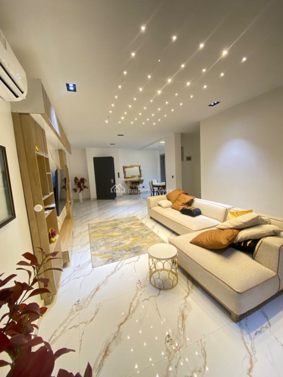 2 Bedroom Fully Furnished Apartment with Elevator and Gym Available, Lekki Phase 1, Lekki, Lagos, Flat / Apartment for Sale