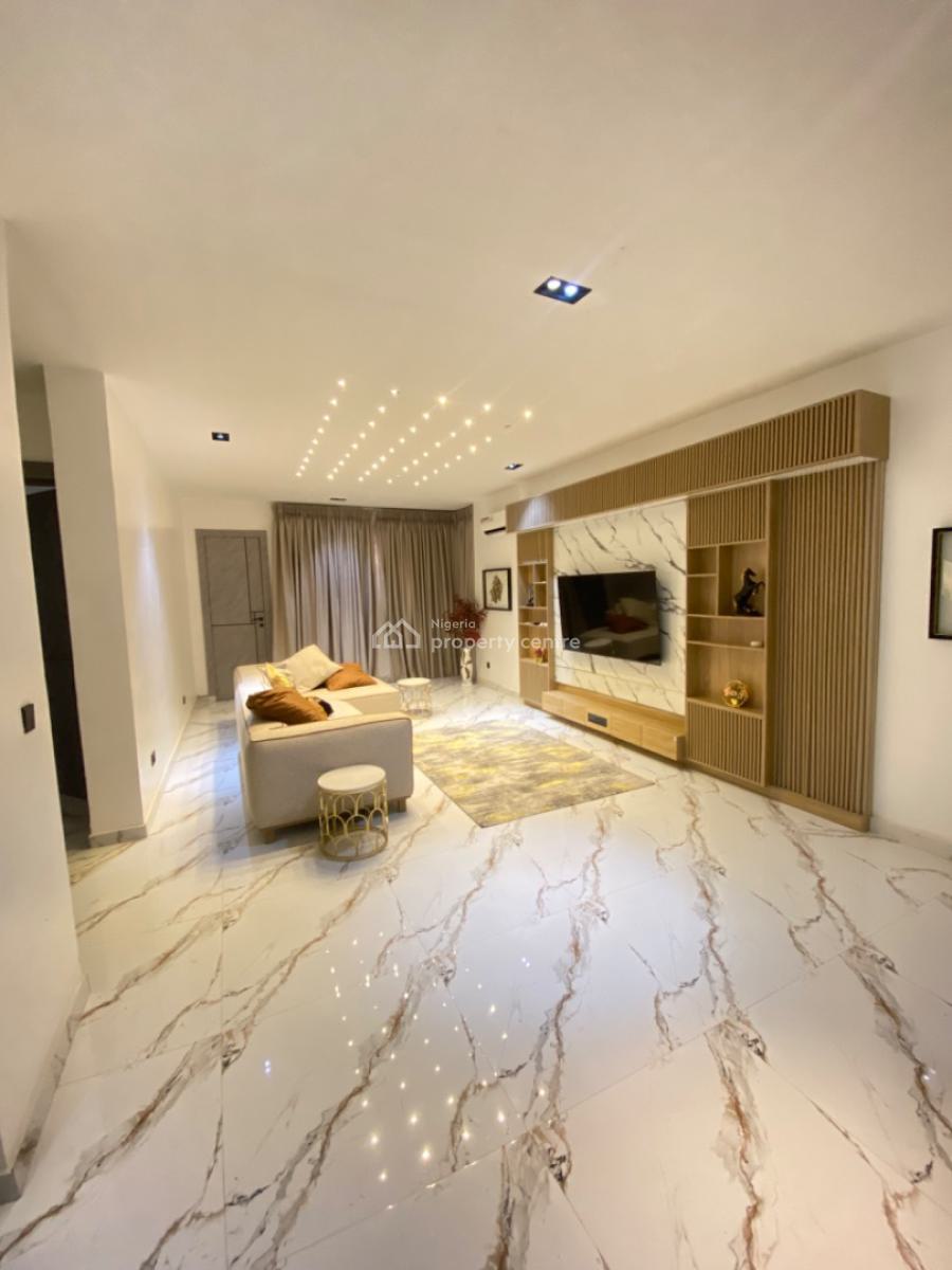 2 Bedroom Fully Furnished Apartment with Elevator and Gym Available, Lekki Phase 1, Lekki, Lagos, Flat / Apartment for Sale