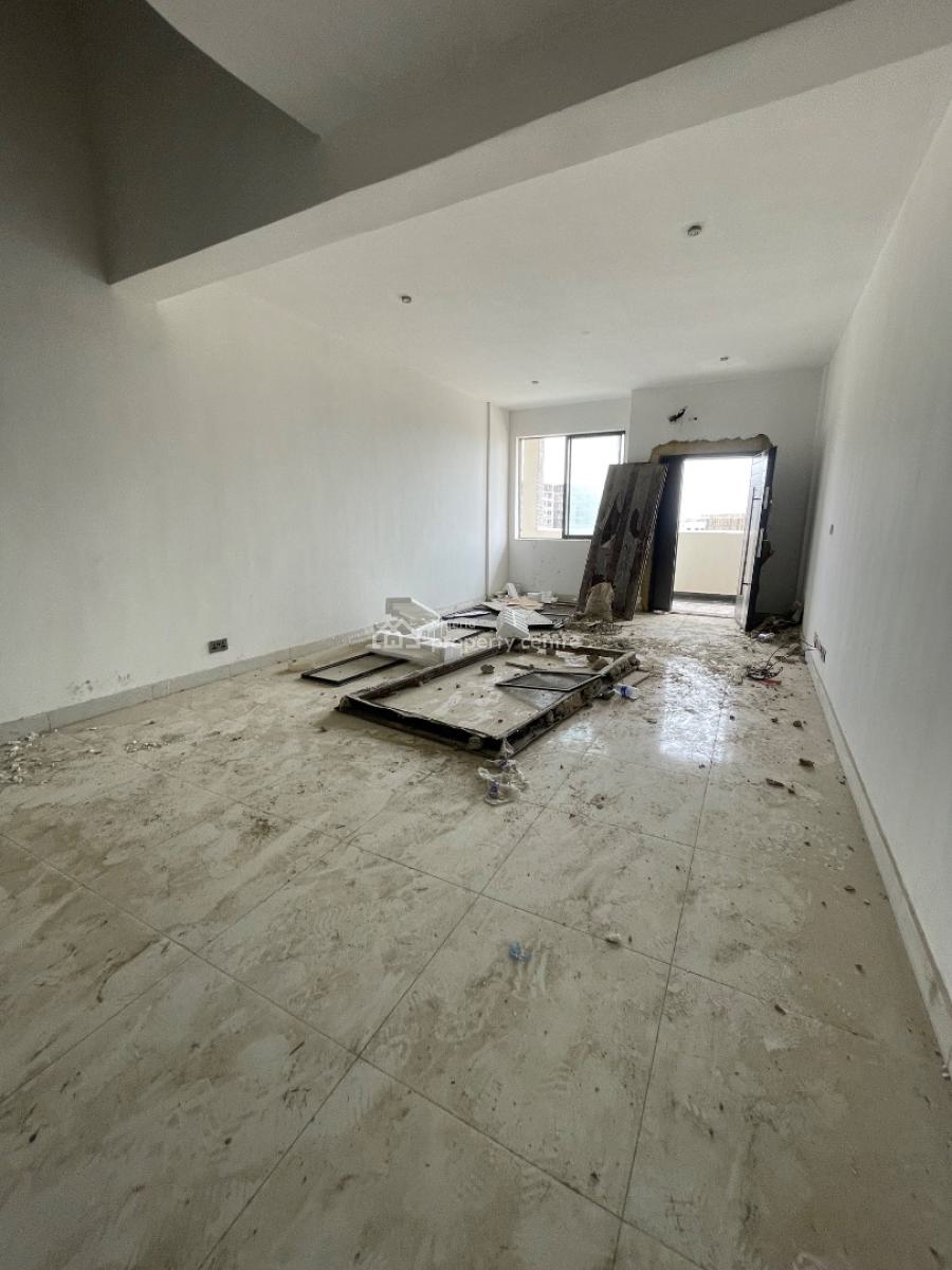 2 Bedroom Maisonnette, Off Freedom Way, Lekki Phase 1, Lekki, Lagos, Flat / Apartment for Rent