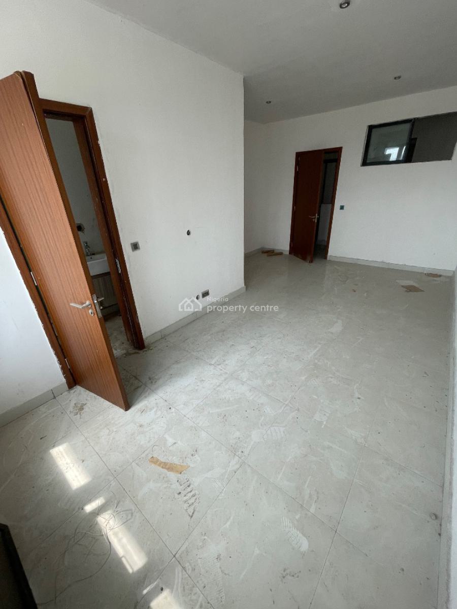 2 Bedroom Maisonnette, Off Freedom Way, Lekki Phase 1, Lekki, Lagos, Flat / Apartment for Rent