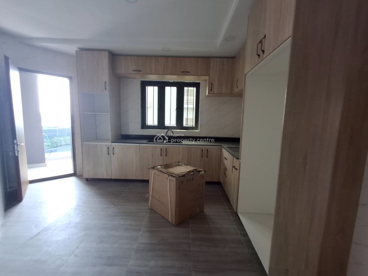 8 Units of 3 Bedroom Block of Flats, Lekki Phase 1, Lekki, Lagos, Flat / Apartment for Rent