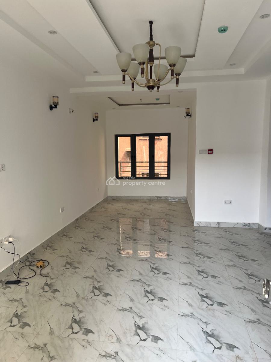 Brand New 3 Bedroom Flat, Pay and Packin, Tarred Rd, Wuye Main (tarred Rd), Wuye, Abuja, Block of Flats for Sale