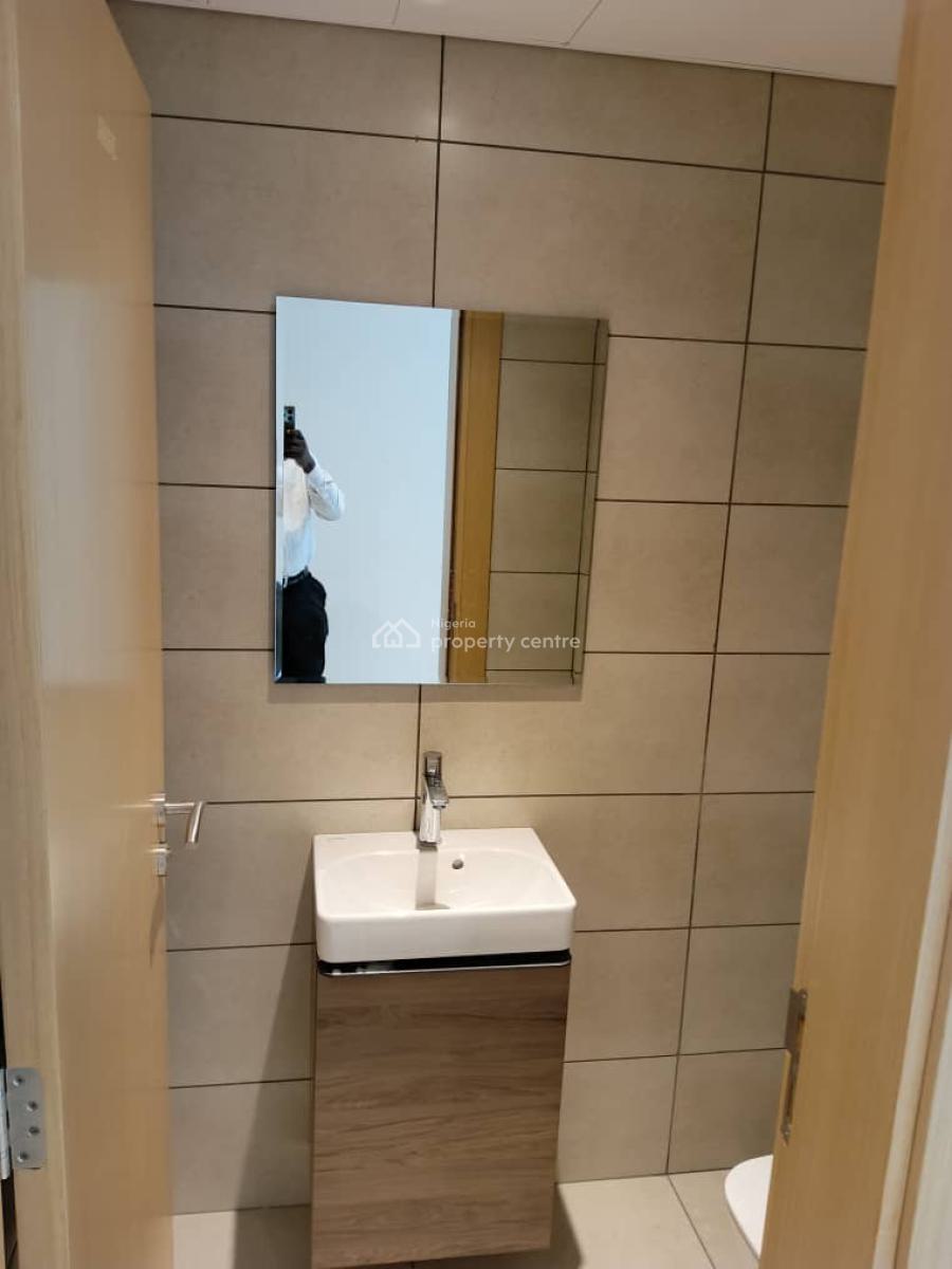 Luxury 3-bedroom Apartment with Bq, Banana Island, Ikoyi, Lagos, Flat / Apartment for Rent