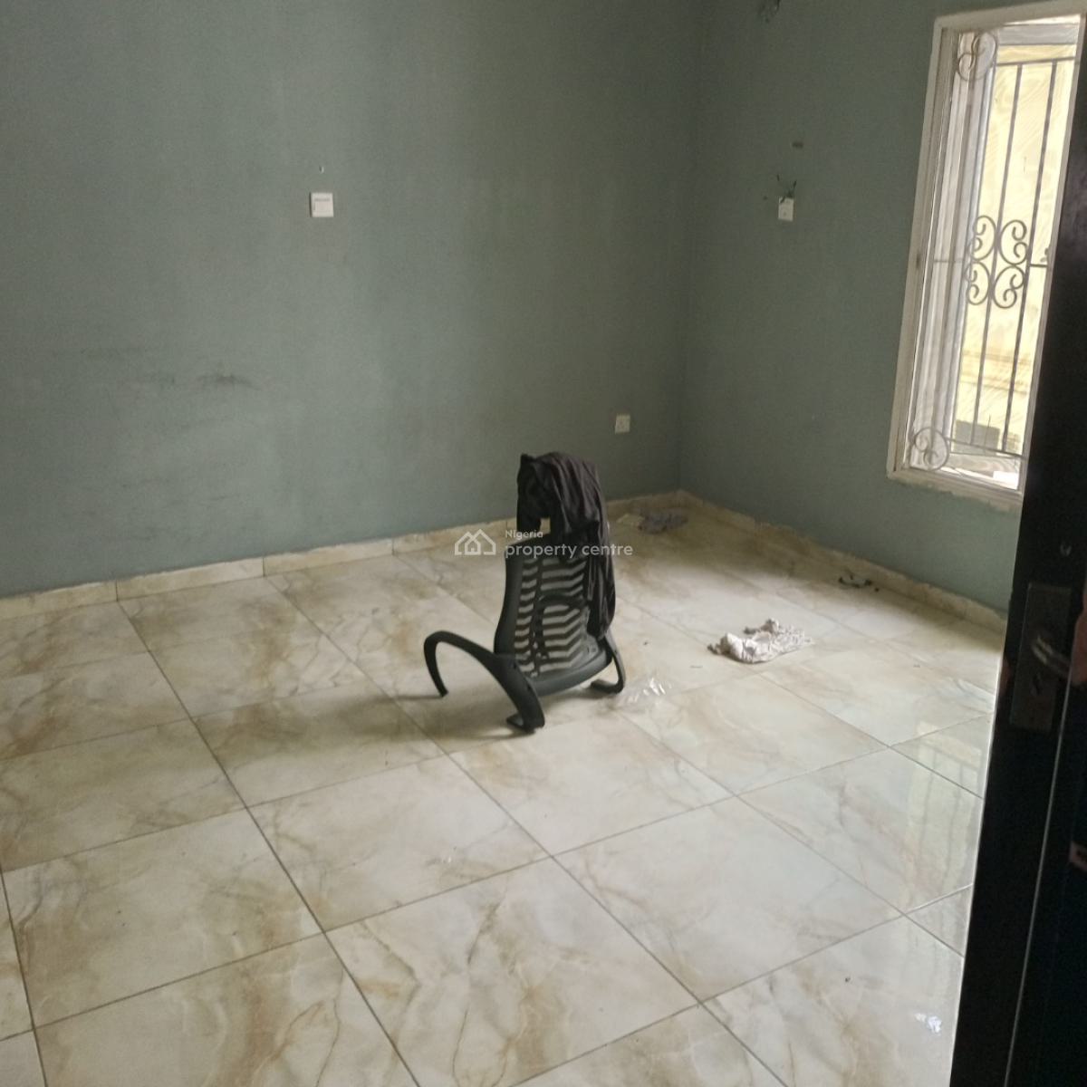 Luxurious Upstairs Shared Apartment, Lekki Scheme 2 Off Abraham Adesanya Estate, Ajah, Lagos, Self Contain (single Rooms) for Rent