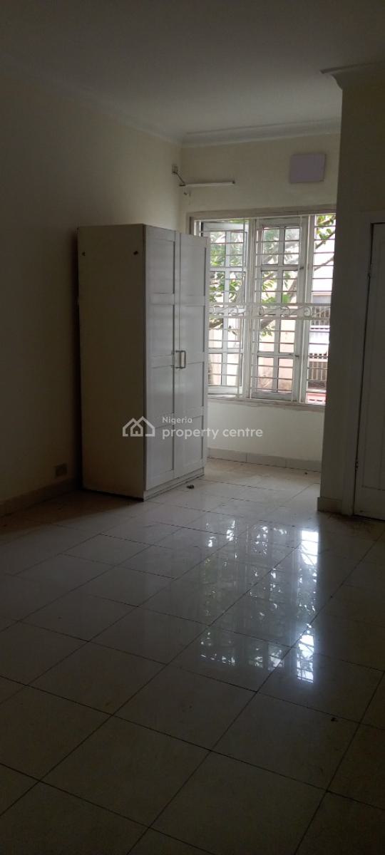 3 Bedroom Flat, Parkview, Ikoyi, Lagos, Self Contain (single Rooms) for Rent