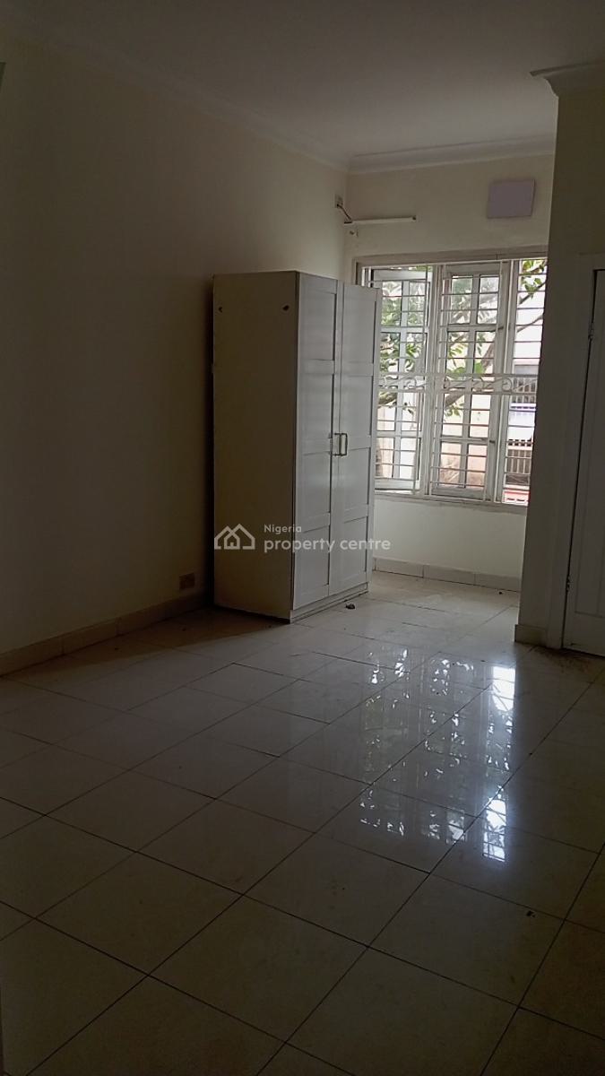 3 Bedroom Flat, Parkview, Ikoyi, Lagos, Self Contain (single Rooms) for Rent