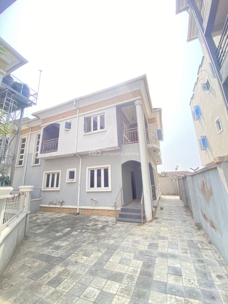 3 Bedroom Duplex Available, Mobil Road, Ilaje, Ajah, Lagos, Detached Duplex for Rent