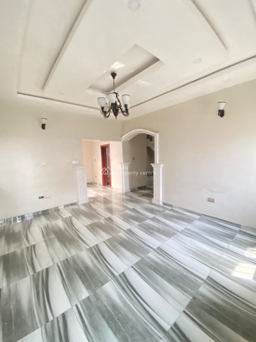 3 Bedroom Duplex Available, Mobil Road, Ilaje, Ajah, Lagos, Detached Duplex for Rent