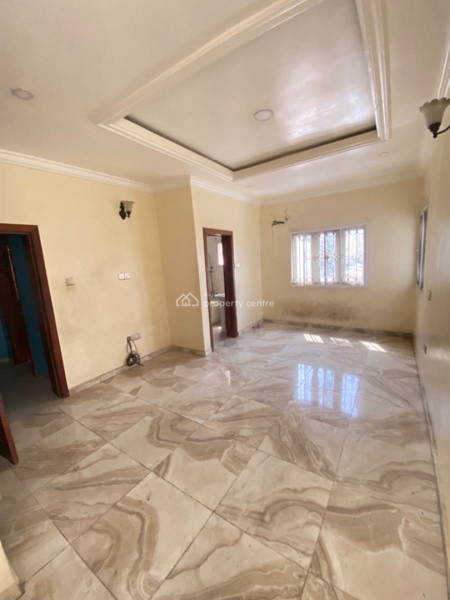 3 Bedroom Duplex Available, Mobil Road, Ilaje, Ajah, Lagos, Detached Duplex for Rent