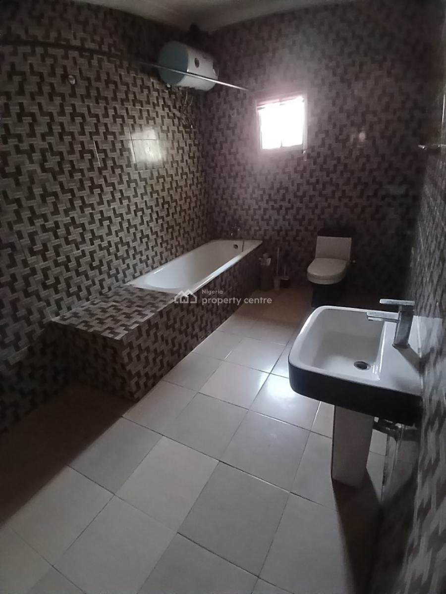 Under Renovation 2 Bedroom Block of Flat, Asokoro Main Diplomatic, Asokoro District, Abuja, House for Rent