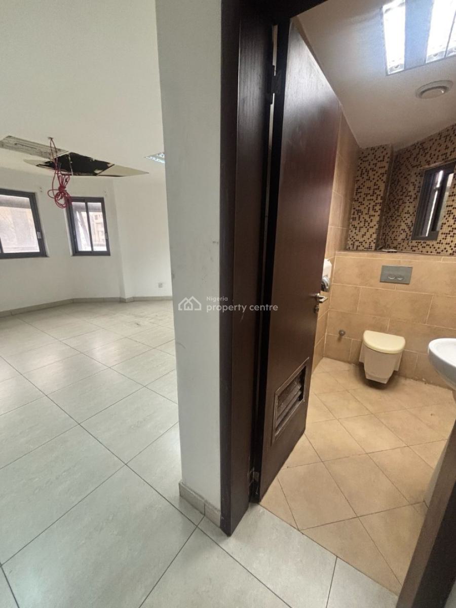 Open Plan Office Space Giveaway Offer, Victoria Island (vi), Lagos, Office Space for Rent