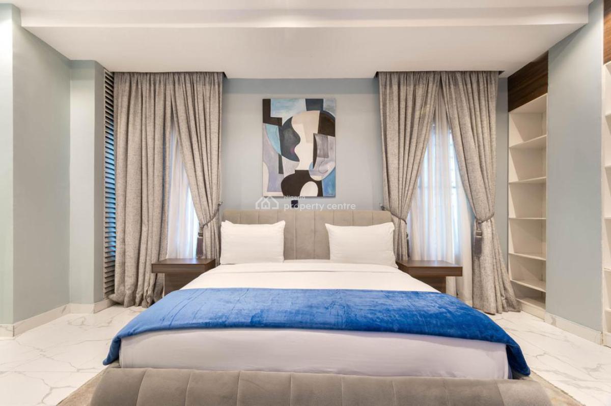 Large Furnished 3 Bedroom Penthouse, Olumegbon Street, Old Ikoyi, Ikoyi, Lagos, Flat / Apartment for Rent