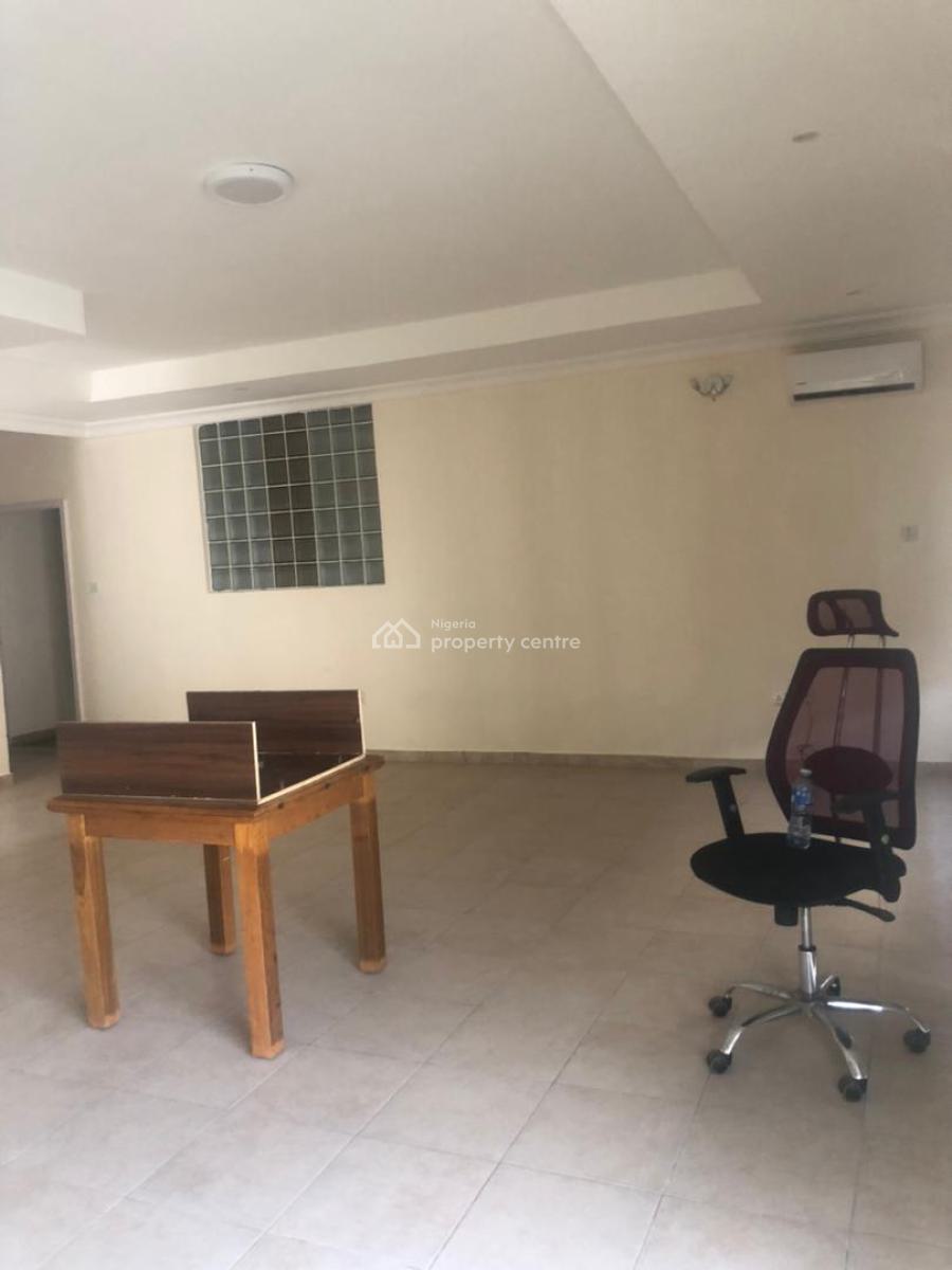 3 Bedroom  Apartment, Lekki Phase 1, Lekki, Lagos, Semi-detached Duplex for Rent