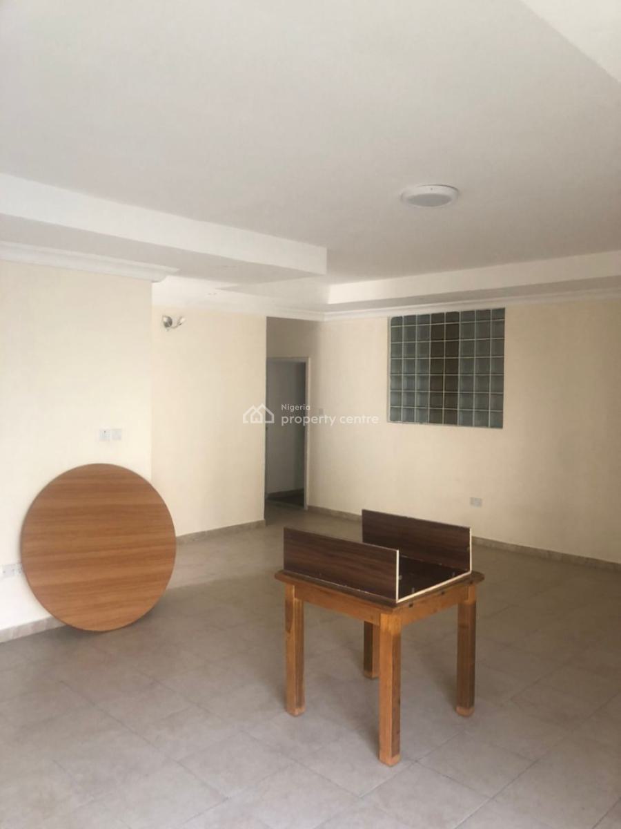 3 Bedroom  Apartment, Lekki Phase 1, Lekki, Lagos, Semi-detached Duplex for Rent