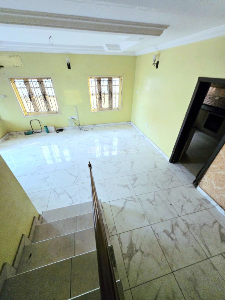 3 Bedroom Semi-detached Duplex, Lekki Phase 1, Lekki, Lagos, Semi-detached Duplex for Rent