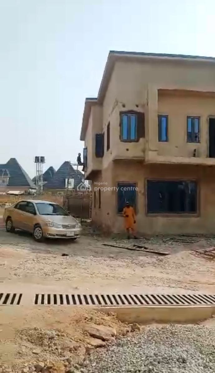 Sound 4 Bedroom Terrace Duplex, Airport Road, Lugbe District, Abuja, Terraced Duplex for Sale