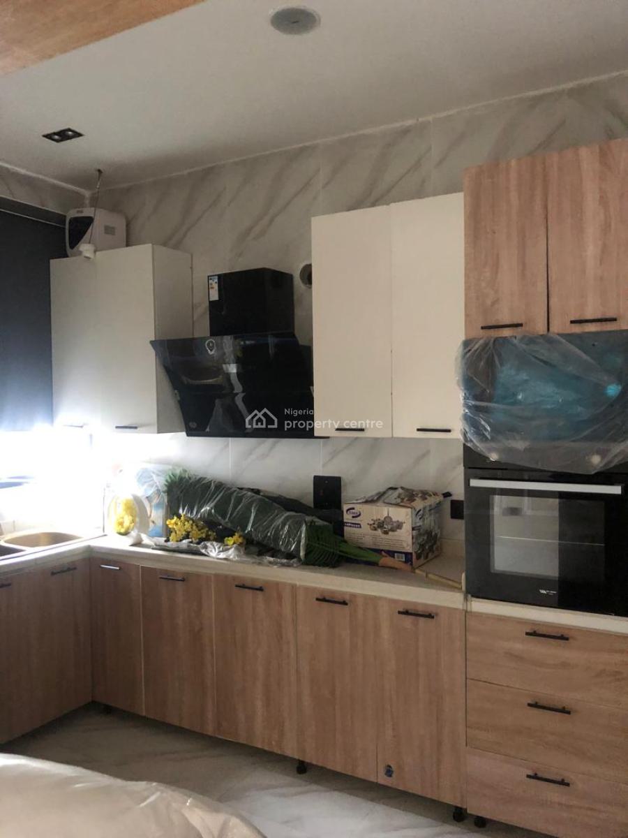 2 Bedroom Apartment, Ologolo, Lekki, Lagos, Block of Flats for Sale