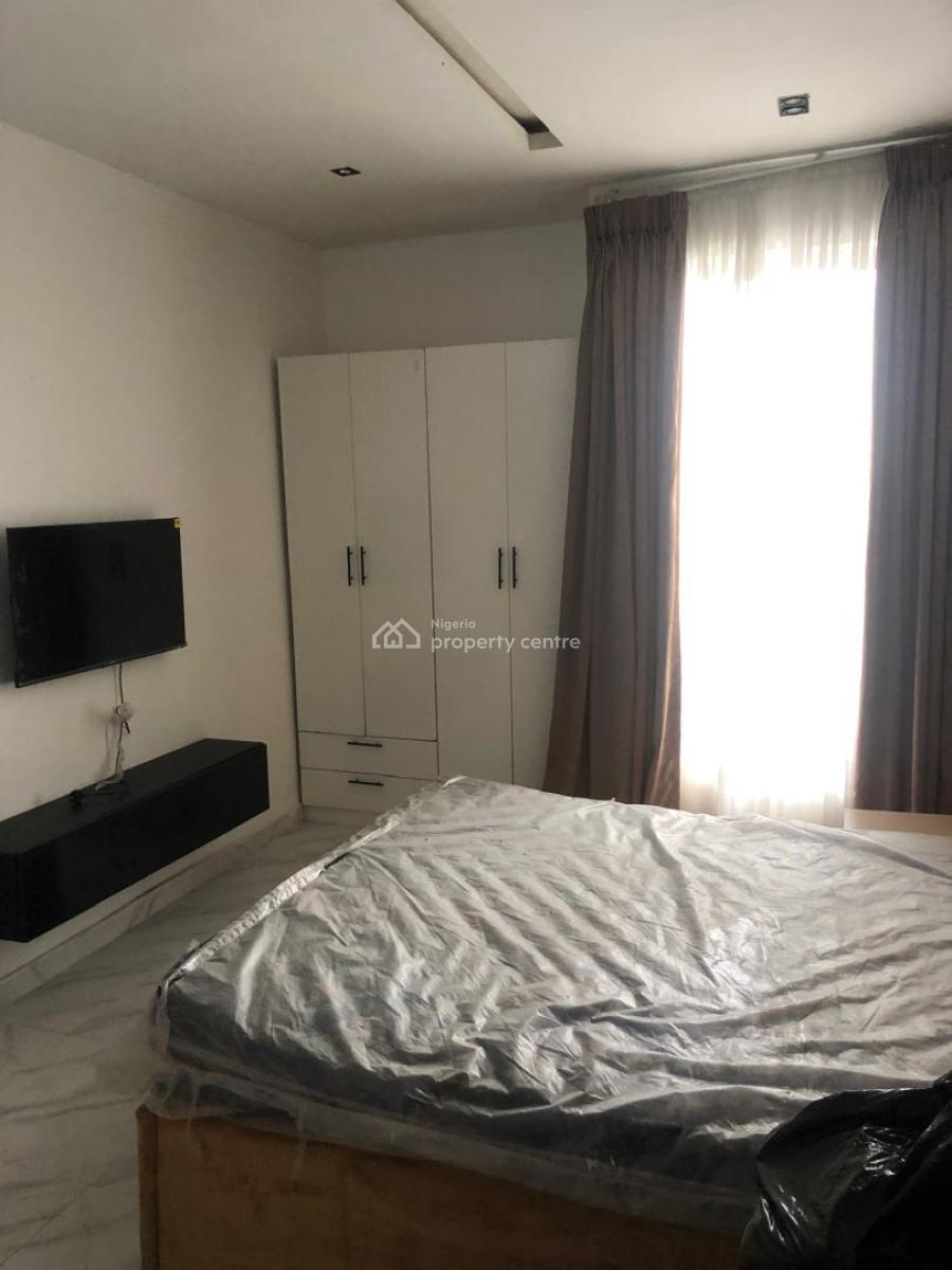 2 Bedroom Apartment, Ologolo, Lekki, Lagos, Block of Flats for Sale