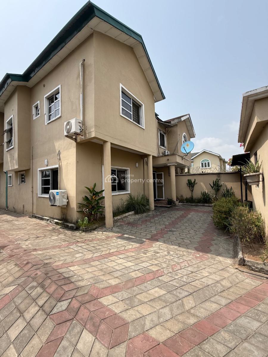 Spacious Four Bedroom Semi Detached with Bq Private Compound, Lekki Phase, Lekki Phase 1, Lekki, Lagos, Semi-detached Duplex for Sale