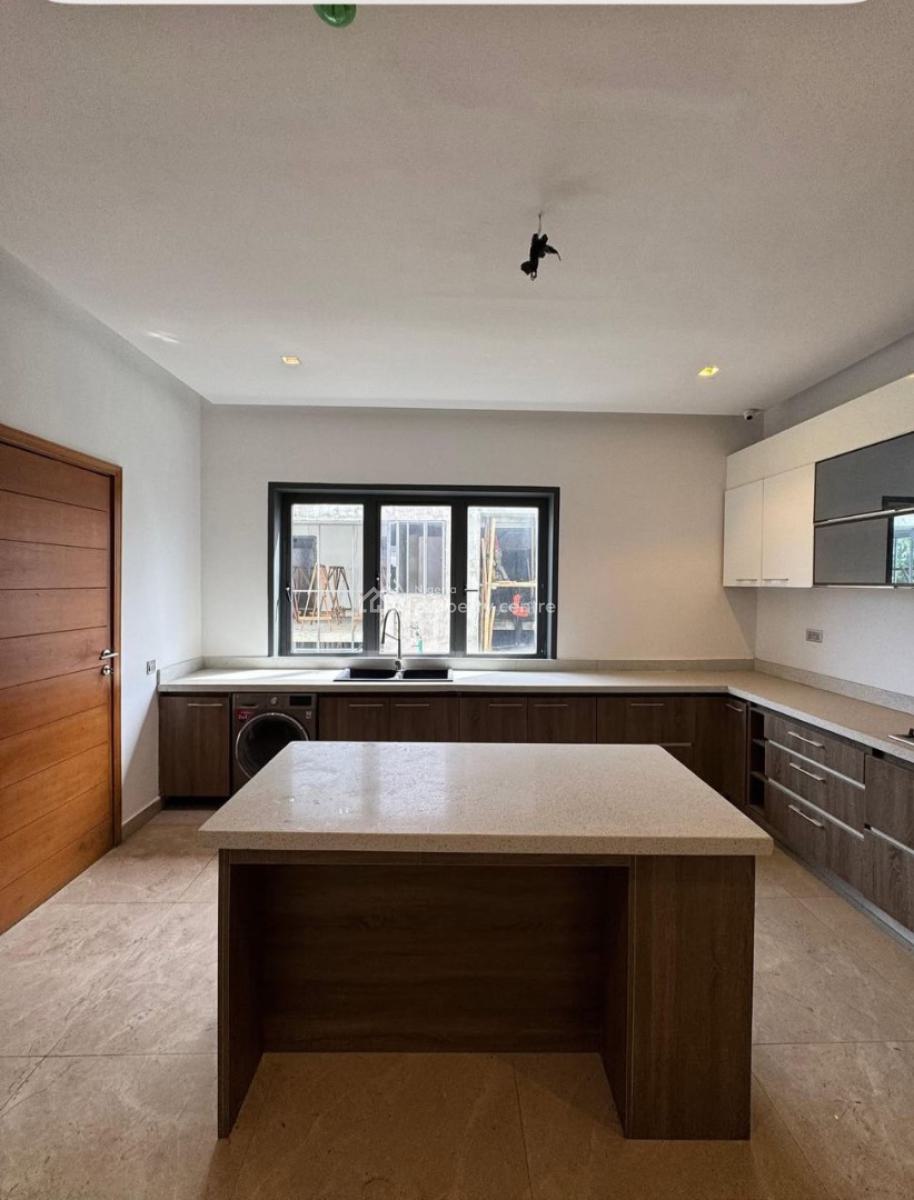 Luxury & Contemporary 5 Bed Detached Duplex + Penthouse, Pool, & Lift, Banana Island, Ikoyi, Lagos, Detached Duplex for Sale