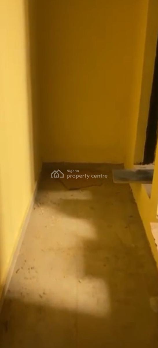 Lovely Room Self Contain, Adelabu, Surulere, Lagos, Self Contain (single Rooms) for Rent