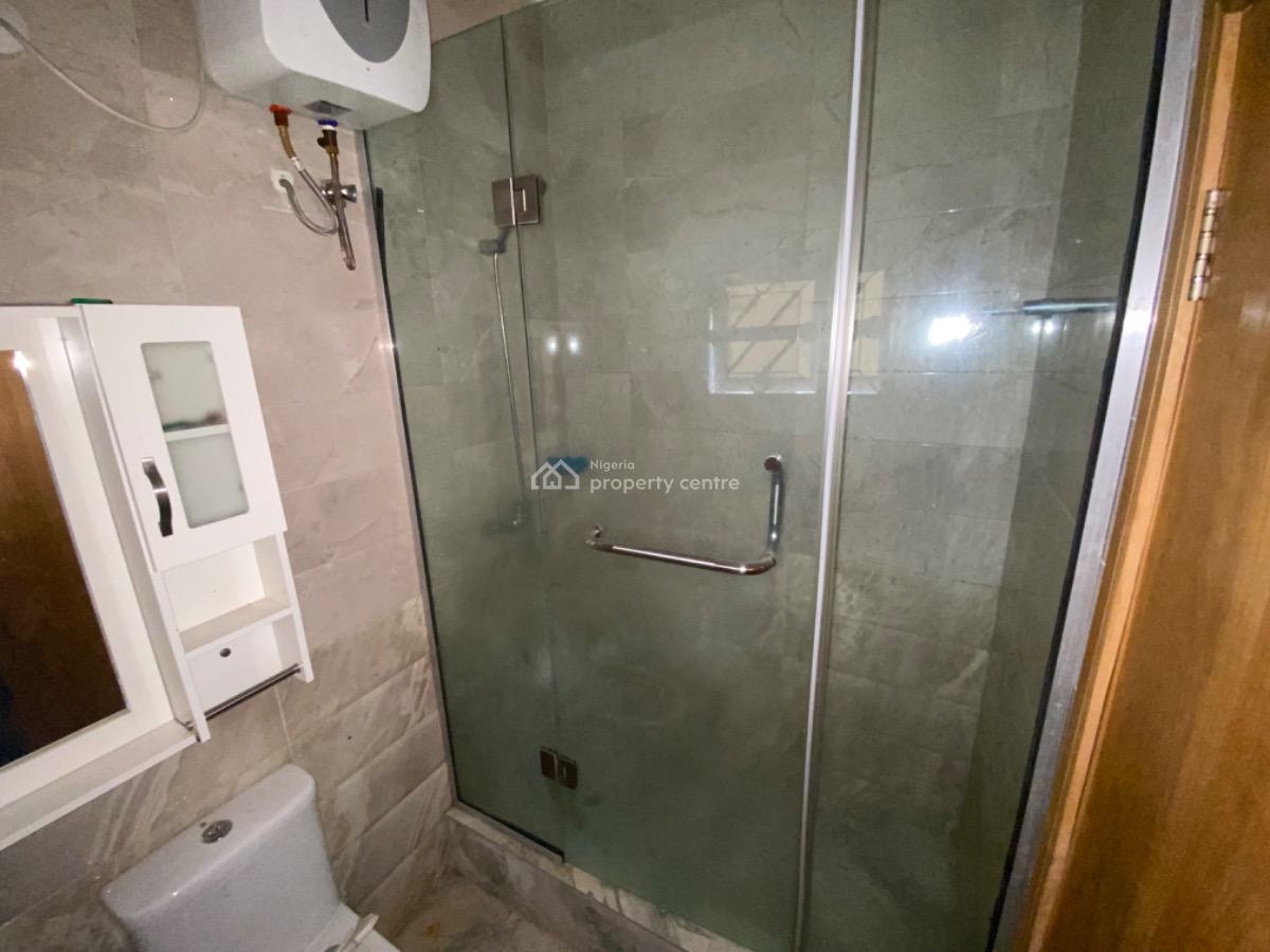 4 Bedroom Terrace Duplex in a Gated Mini Estate, Osapa, Lekki, Lagos, Terraced Duplex for Rent