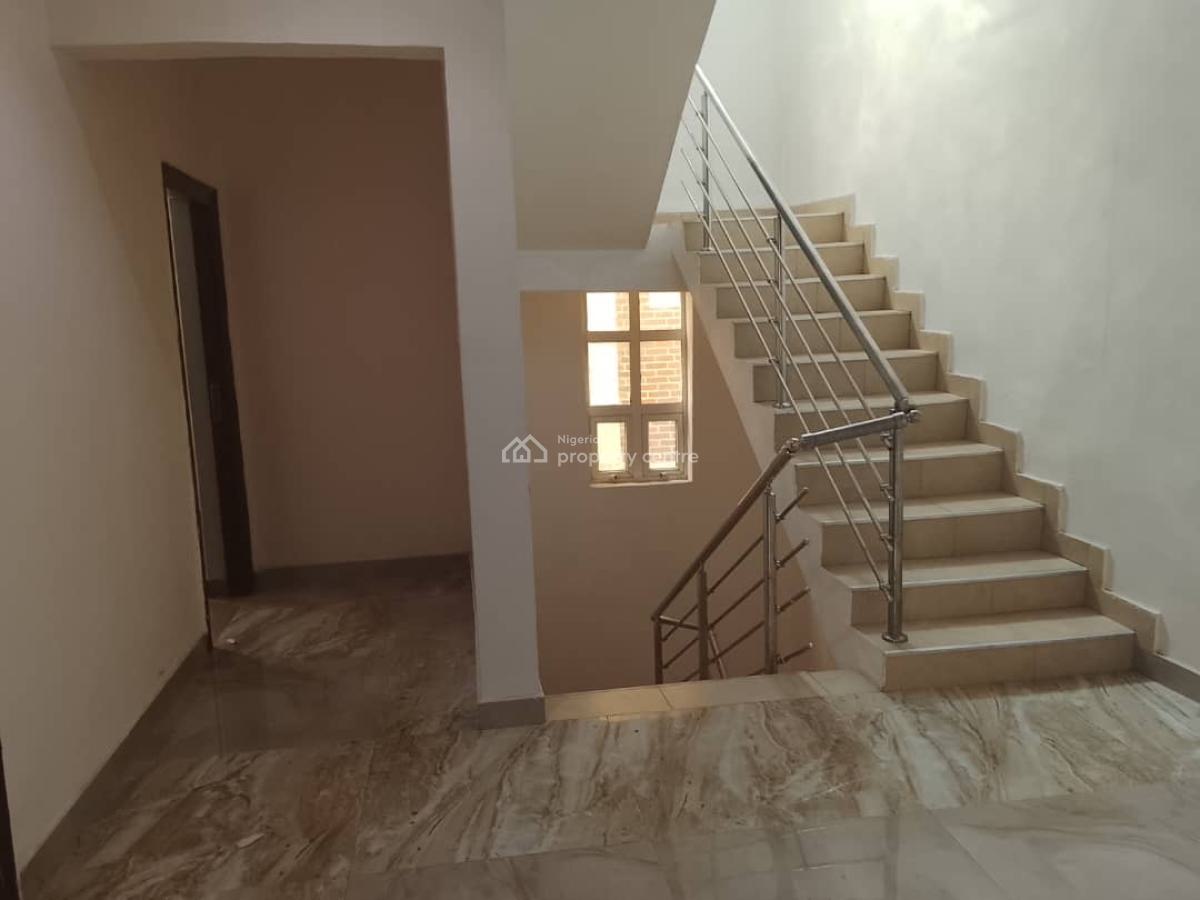 Neat 4 Bedroom Semi Detached Duplex + Bq, Ologolo, Lekki, Lagos, Semi-detached Duplex for Rent