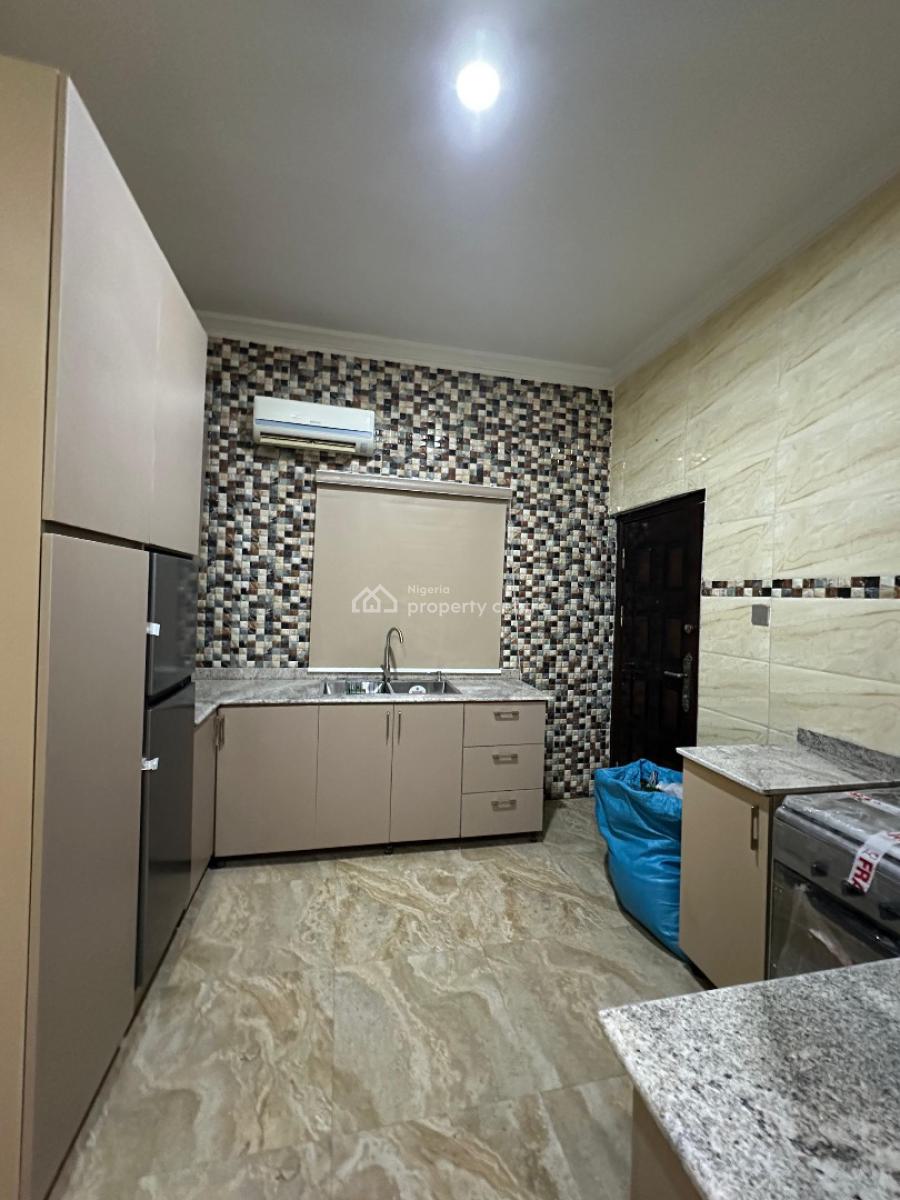 Luxury Smart 3 Bedroom Furnished & Service Apartment, Guzape District, Abuja, Flat / Apartment Short Let