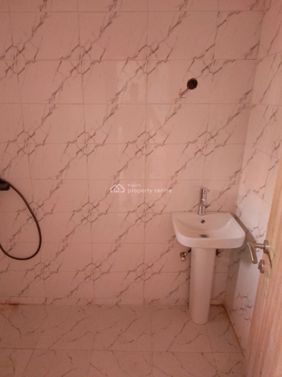 Brand New Serviced 3 Bedroom Flat on a Ground Floor in an Estate, News Engineering, Dawaki, Gwarinpa, Abuja, Flat / Apartment for Rent