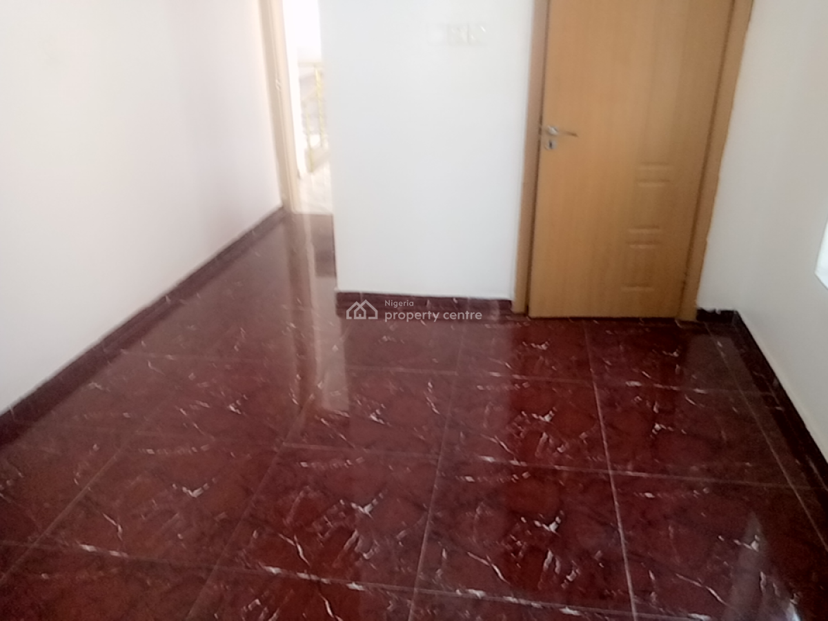 a Neatly and Massively Built 4 Bedroom Semi Detached Duplex and a Bq, Osapa, Lekki, Lagos, Semi-detached Duplex for Rent