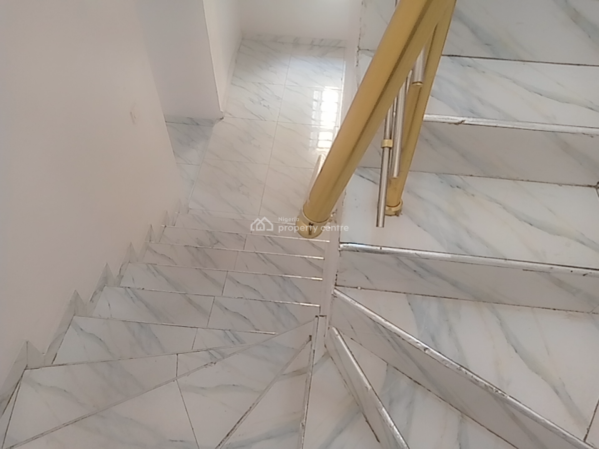 a Neatly and Massively Built 4 Bedroom Semi Detached Duplex and a Bq, Osapa, Lekki, Lagos, Semi-detached Duplex for Rent