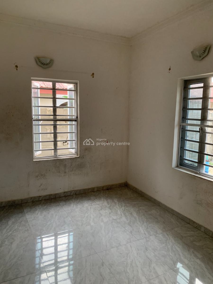 Clean Mini Flat with Pop, Guest Toilet, Abijo, Victory Villa Estate, Ajah, Lagos, Mini Flat (room and Parlour) for Rent