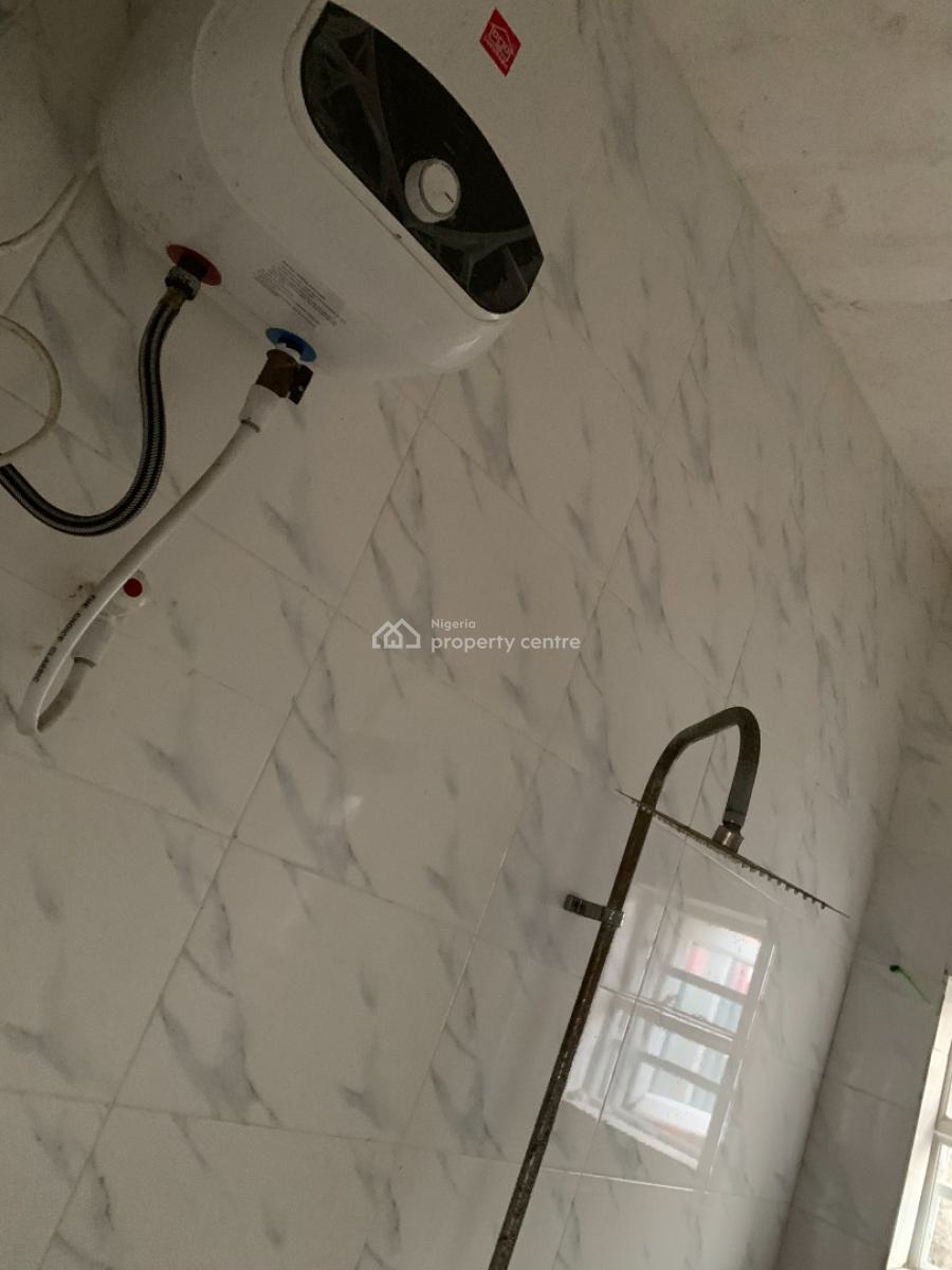 Clean Mini Flat with Pop, Guest Toilet, Abijo, Victory Villa Estate, Ajah, Lagos, Mini Flat (room and Parlour) for Rent