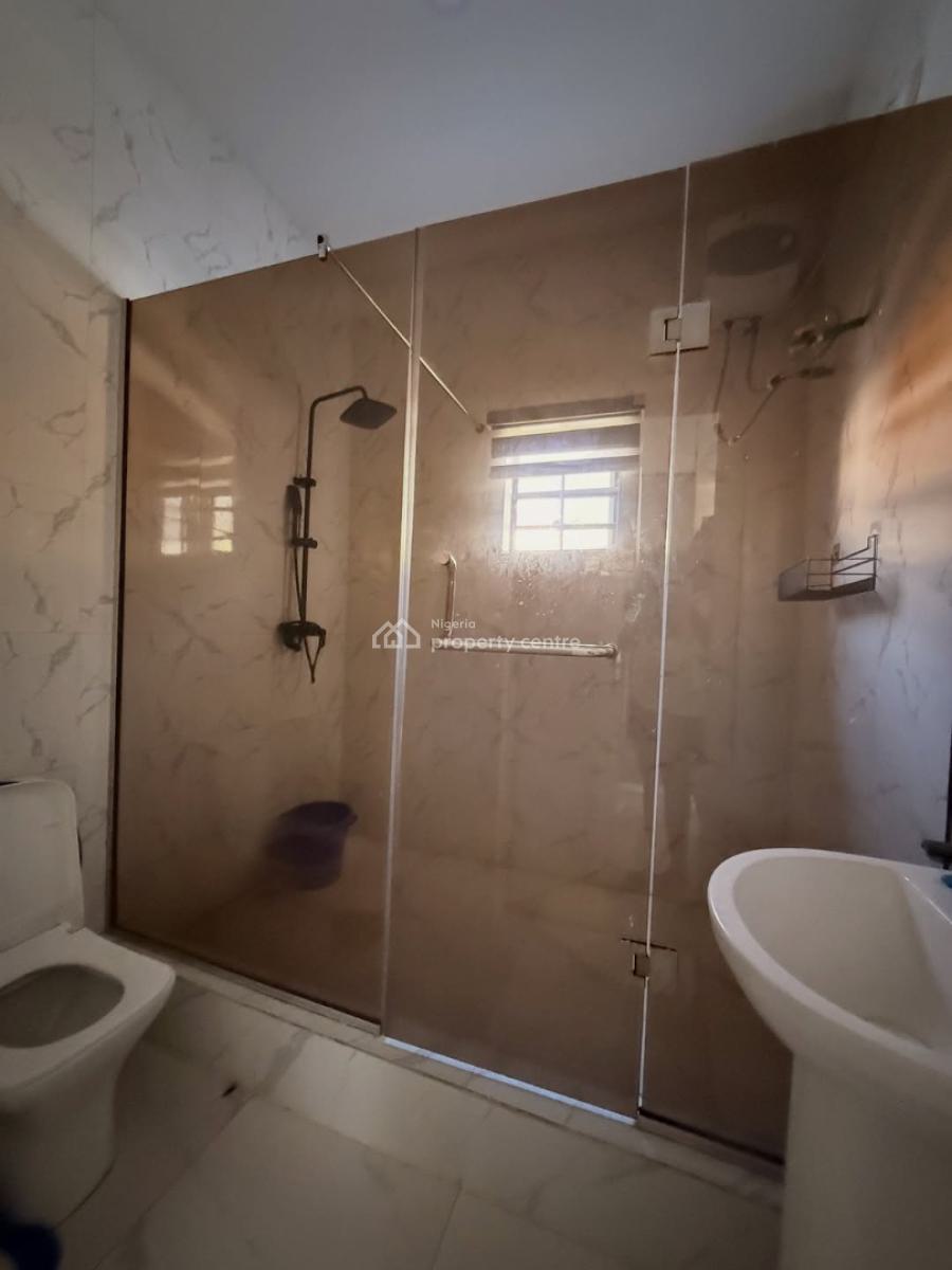 Spacious 3 Bedroom Terrace Duplex, Ikota, Lekki, Lagos, Terraced Duplex for Rent