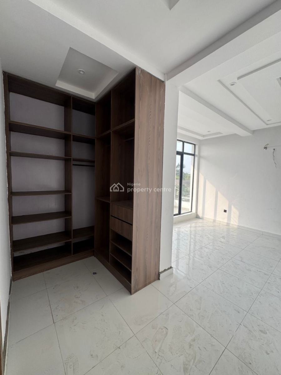 2 Bedroom Apartment with Pool and Gym, Off Spar Road, Ikate Elegushi, Lekki, Lagos, Flat / Apartment for Sale