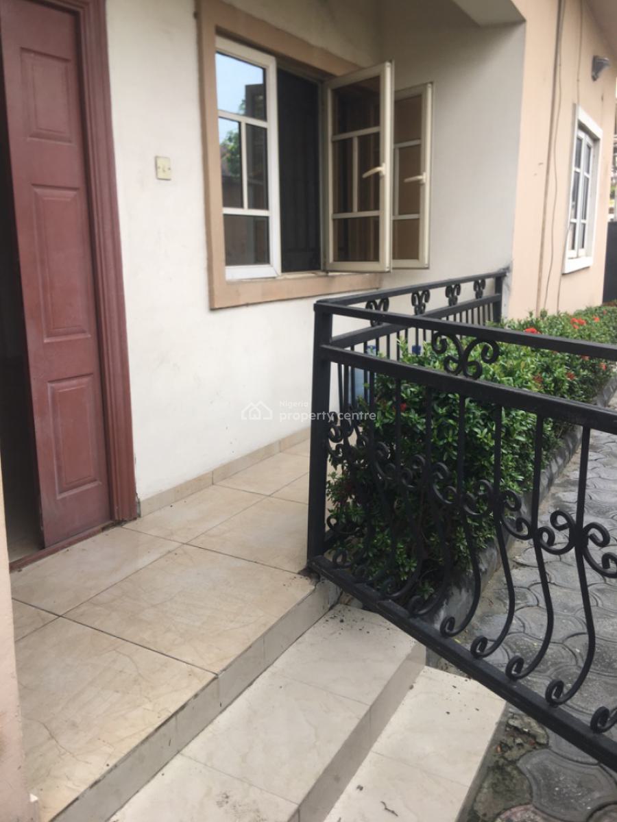 2 Bedroom Apartment, Off Emmanuel Abimbola Cole Street, Lekki Phase 1, Lekki, Lagos, Flat / Apartment for Rent