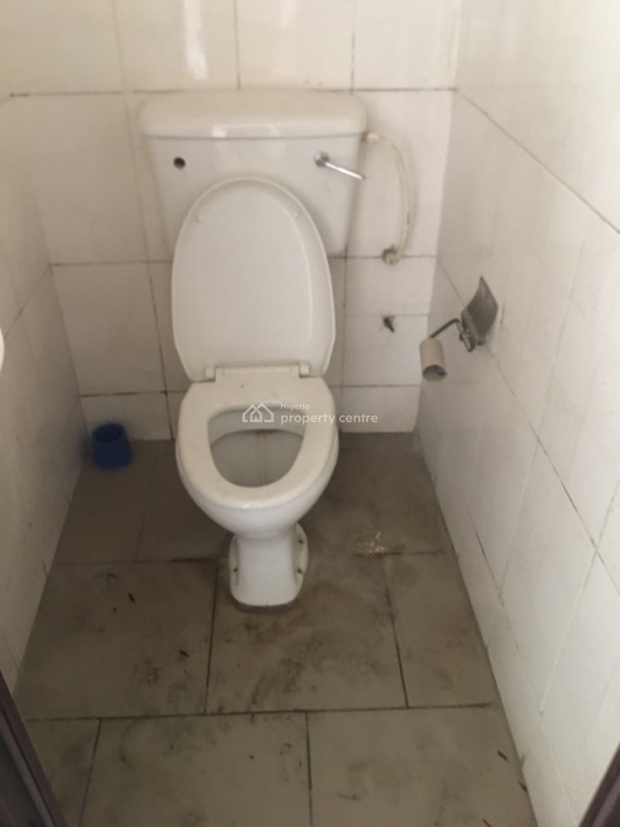 2 Bedroom Apartment, Off Emmanuel Abimbola Cole Street, Lekki Phase 1, Lekki, Lagos, Flat / Apartment for Rent